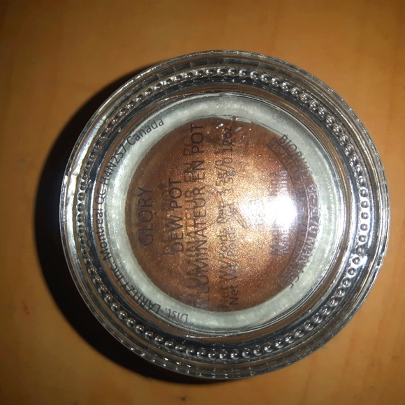 🍁 3 for 28 - Laritzy Cosmetics Eyeshadow - Picture 3 of 6